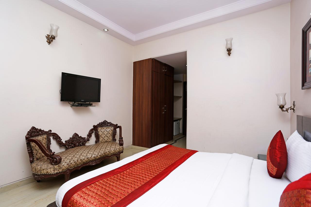 Oyo 5401 Hotel Mid Town New Delhi Exterior foto