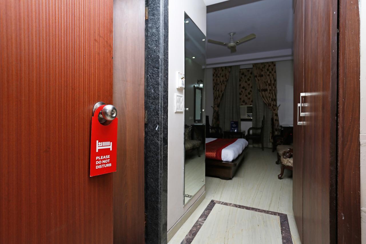 Oyo 5401 Hotel Mid Town New Delhi Exterior foto